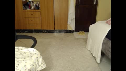 booby_candy online show from March 24, 5:01 am