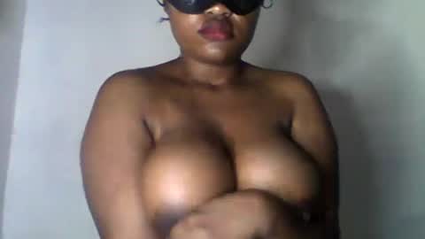 Snapshot of boobylicious012 chatting on July 20, 11:51 pm boobylicious012 online show from July 20, 11:51 pm