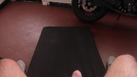 Snapshot of boomboomhoot chatting on March 4, 5:34 pm Maggie and Jay  online show from March 4, 5:34 pm