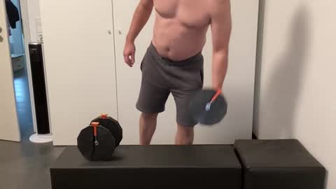 boopye online show from October 21, 7:42 am