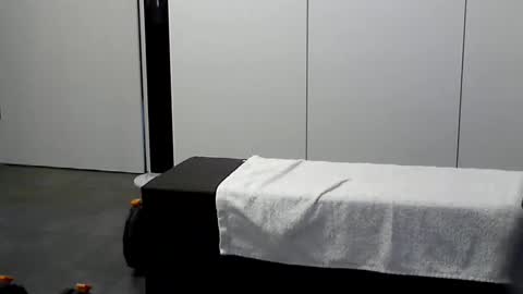 boopye online show from November 17, 8:31 am