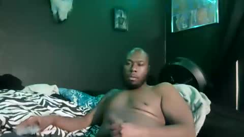 The Booty Bully online show from April 29, 2:59 am