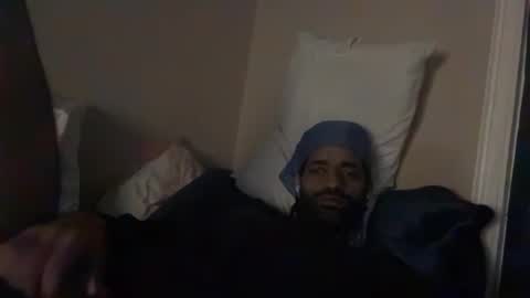 Snapshot of bootymaxxx chatting on December 3, 5:53 am bootymaxxx online show from December 3, 5:53 am