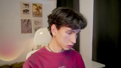 Bream online show from March 25, 2:01 pm