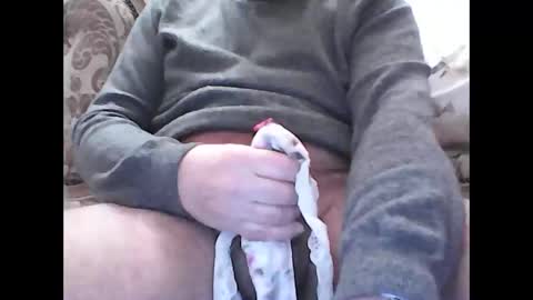 boredherts30 online show from February 6, 8:18 am