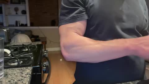 boredstud993102 online show from March 5, 5:03 am