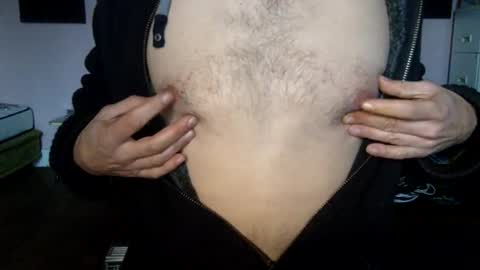 Snapshot of borisvian75019 chatting on December 2, 10:50 am HornyBoo online show from December 2, 10:50 am