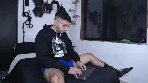 Snapshot of borsalinomoreau chatting on October 21, 5:41 am borsalinomoreau online show from October 21, 5:41 am