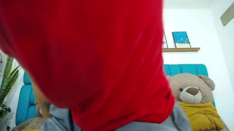 Snapshot of borsalinomoreau chatting on March 23, 12:14 am borsalinomoreau online show from March 23, 12:14 am