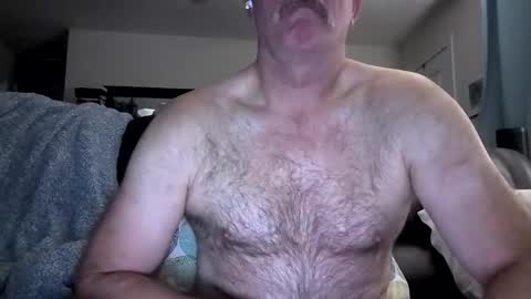 Snapshot of bose36 chatting on December 25, 3:29 am bose36 online show from December 25, 3:29 am