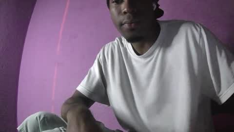 boss_playa98 online show from April 7, 5:19 am