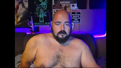Snapshot of bossdeuce420 chatting on April 9, 7:14 am bossdeuce420 online show from April 9, 7:14 am