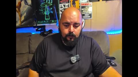 Snapshot of bossdeuce420 chatting on April 12, 5:12 am bossdeuce420 online show from April 12, 5:12 am