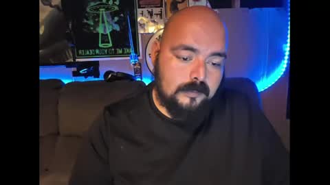 Snapshot of bossdeuce420 chatting on April 15, 3:46 am bossdeuce420 online show from April 15, 3:46 am