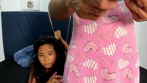 Snapshot of bossesoflove_cum chatting on October 31, 7:31 am bossesoflove_cum online show from October 31, 7:31 am