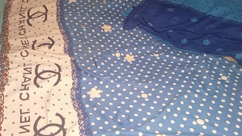 bossetassy online show from April 9, 3:17 am