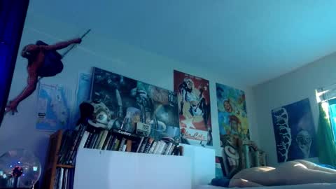 Bottomboo7 online show from March 10, 1:05 pm