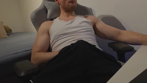 bottomtsinner online show from March 8, 9:40 pm