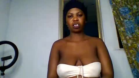 Snapshot of bouncingxxx_ass chatting on September 14, 12:54 am mirabel online show from September 14, 12:54 am
