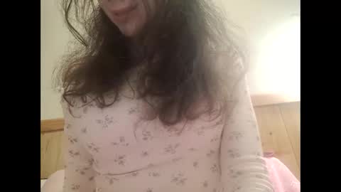 Snapshot of bouncyqueenmajesty chatting on May 12, 4:26 pm Bouncy Queen Majesty online show from May 12, 4:26 pm