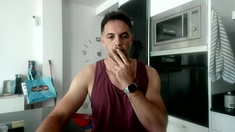 Snapshot of boxing___spf chatting on June 23, 2:48 pm boxing___spf online show from June 23, 2:48 pm