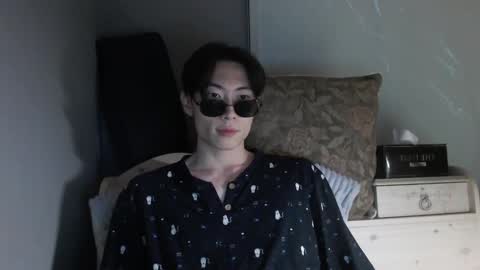 boxman556990 online show from December 8, 11:19 pm