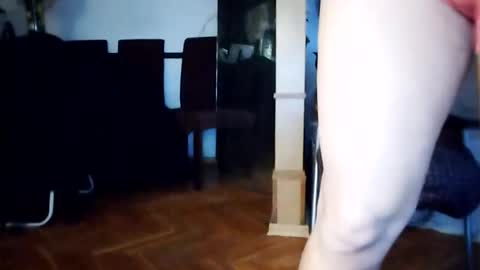 Snapshot of boy7oyy chatting on December 5, 4:47 pm Bes7assquirt online show from December 5, 4:47 pm