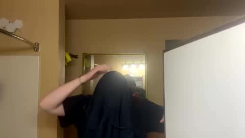 clay online show from March 6, 11:58 am