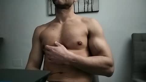 Snapshot of boyandgirl24 chatting on January 7, 10:23 pm boyandgirl24 online show from January 7, 10:23 pm