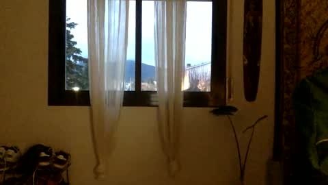 Snapshot of boybcn94 chatting on March 26, 6:13 pm boybcn94 online show from March 26, 6:13 pm