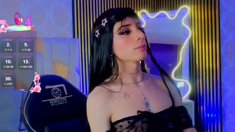 Snapshot of boyfox_tay chatting on June 6, 4:50 am boyfox_tay online show from June 6, 4:50 am