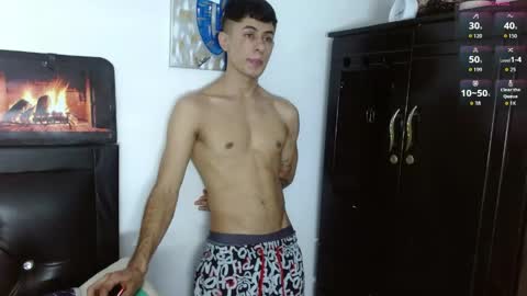 boyg_hots online show from April 28, 7:41 pm