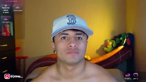 Snapshot of boylatin_777 chatting on July 31, 1:16 am miguel online show from July 31, 1:16 am