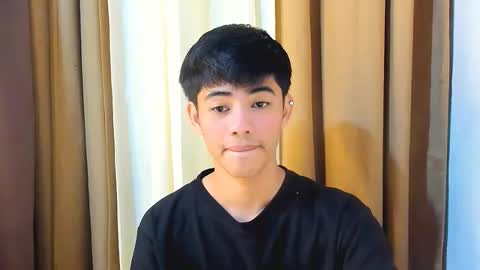 HI IM JAMES DONT FORGET GIVE ME THUMBS UP AND JOIN TO MY FANCLUB online show from January 17, 9:18 pm