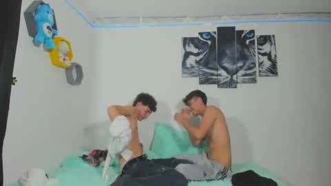 Snapshot of boys4hot_777 chatting on March 6, 6:59 pm boys4hot_777 online show from March 6, 6:59 pm