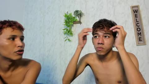 ALEX - TAYLER  -MIKE online show from April 13, 1:11 am