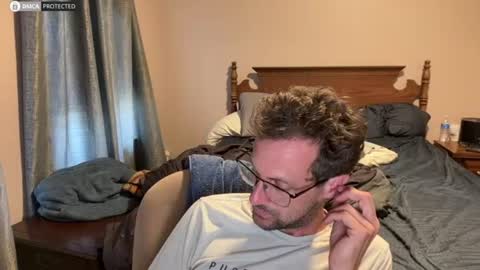 Snapshot of boysetsfire34 chatting on July 12, 8:33 pm boysetsfire34 online show from July 12, 8:33 pm