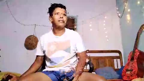 Snapshot of boysex1124 chatting on February 11, 10:59 am andrew online show from February 11, 10:59 am