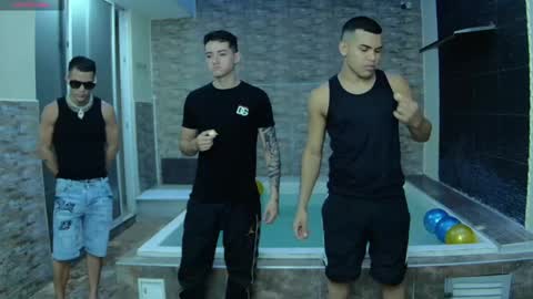 Angelo Mark Fernando Taylor online show from April 19, 11:09 am