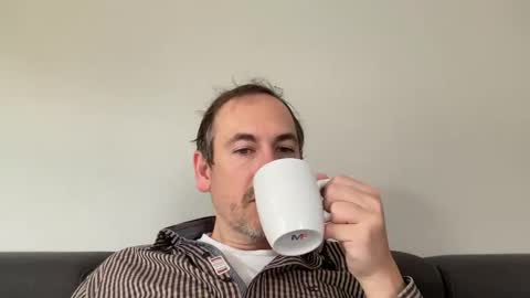 boytoyhh online show from April 25, 7:55 am