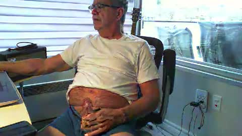 Snapshot of bozou chatting on November 9, 7:23 pm bozou online show from November 9, 7:23 pm