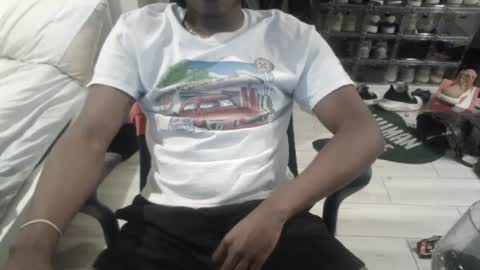 Snapshot of bquen400 chatting on January 19, 3:50 am bquen400 online show from January 19, 3:50 am