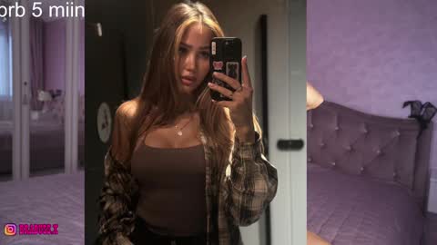 Snapshot of brabuss_ chatting on January 15, 7:26 am Lana online show from January 15, 7:26 am