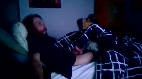 Snapshot of brad1989musiclife chatting on April 20, 4:15 am GuitarBrad1989 online show from April 20, 4:15 am