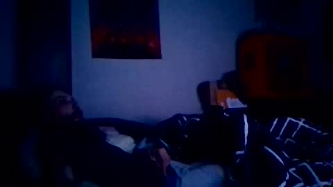 Snapshot of brad1989musiclife chatting on April 28, 8:52 am GuitarBrad1989 online show from April 28, 8:52 am