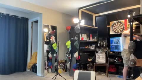 Brad Ballsy online show from April 3, 12:08 am