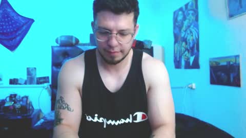 Snapshot of brad_hot_boy chatting on October 2, 5:20 pm brad hot boy online show from October 2, 5:20 pm