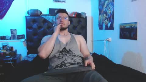 Snapshot of brad_hot_boy chatting on February 14, 4:15 pm brad hot boy online show from February 14, 4:15 pm