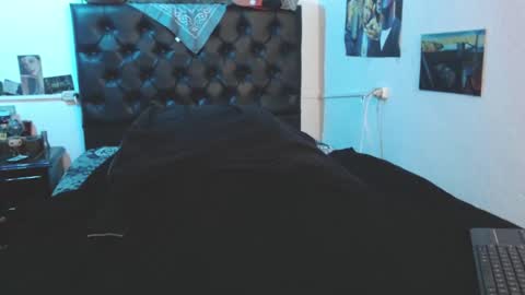 Snapshot of brad_hot_boy chatting on March 7, 3:20 pm brad hot boy online show from March 7, 3:20 pm