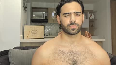 Snapshot of bradleymartin7 chatting on December 20, 10:54 pm bradleymartin7 online show from December 20, 10:54 pm